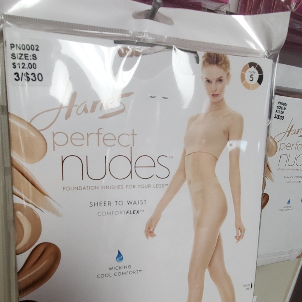 Hanes perfect nudes tummy control Comfort Flex